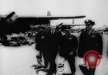 Standbild amerikanische Waffen Pflanzen United States USA, 1942, aus Sekunde 57 historischem Filmmaterial Videoclip 65675050136