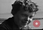 Immagine di Amelia Earhart San Francisco California USA, 1937, secondo 8 filmato di repertorio 65675050175
