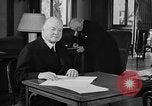 Standbild Herbert Hoover Abstimmung Palo Alto California USA, 1940, aus Sekunde 21 historischem Filmmaterial Videoclip 65675050189