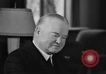 Standbild Herbert Hoover Abstimmung Palo Alto California USA, 1940, aus Sekunde 34 historischem Filmmaterial Videoclip 65675050189