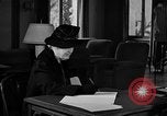 Standbild Herbert Hoover Abstimmung Palo Alto California USA, 1940, aus Sekunde 44 historischem Filmmaterial Videoclip 65675050189