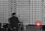Immagine di I repubblicani il monitoraggio elezione ritorna United States USA, 1940, secondo 25 filmato di repertorio 65675050198
