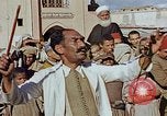 Standbild street Magician Marrakesch Marokko, 1942, aus Sekunde 5 historischem Filmmaterial Videoclip 65675050222