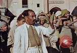 Standbild street Magician Marrakesch Marokko, 1942, aus Sekunde 12 historischem Filmmaterial Videoclip 65675050222