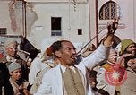Standbild street Magician Marrakesch Marokko, 1942, aus Sekunde 20 historischem Filmmaterial Videoclip 65675050222