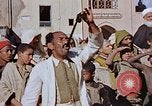 Standbild street Magician Marrakesch Marokko, 1942, aus Sekunde 33 historischem Filmmaterial Videoclip 65675050222