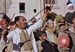Standbild street Magician Marrakesch Marokko, 1942, aus Sekunde 35 historischem Filmmaterial Videoclip 65675050222