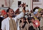 Standbild street Magician Marrakesch Marokko, 1942, aus Sekunde 52 historischem Filmmaterial Videoclip 65675050222