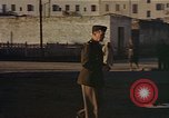 Standbild Sergeant Richard Ryan erhält Silver Star Medal Fedhala Französisch Marokko, 1942, aus Sekunde 13 historischem Filmmaterial Videoclip 65675050228