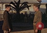 Standbild Sergeant Richard Ryan erhält Silver Star Medal Fedhala Französisch Marokko, 1942, aus Sekunde 37 historischem Filmmaterial Videoclip 65675050228