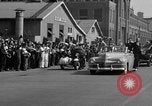 Image Roosevelt visites usine d'aviation United States USA, 1942, de la seconde 5 séquences d'archives historiques vidéo 65675050253