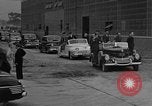 Image Roosevelt visites usine d'aviation United States USA, 1942, de la seconde 23 séquences d'archives historiques vidéo 65675050253