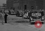 Image Roosevelt visites usine d'aviation United States USA, 1942, de la seconde 25 séquences d'archives historiques vidéo 65675050253