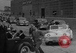 Image Roosevelt visites usine d'aviation United States USA, 1942, de la seconde 30 séquences d'archives historiques vidéo 65675050253