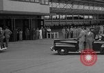 Image Roosevelt visites usine d'aviation United States USA, 1942, de la seconde 57 séquences d'archives historiques vidéo 65675050253