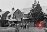 Immagine di Viaggio per picnic New Brunswick Canada, 1936, secondo 33 filmato di repertorio 65675050261