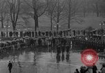Immagine di FDR inaugurazione sotto la pioggia Washington DC USA, 1937, secondo 53 filmato di repertorio 65675050265