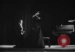 Immagine di Marian Anderson United States USA, 1951, secondo 5 filmato di repertorio 65675050271