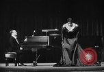 Immagine di Marian Anderson United States USA, 1951, secondo 10 filmato di repertorio 65675050271
