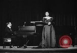 Immagine di Marian Anderson United States USA, 1951, secondo 21 filmato di repertorio 65675050271
