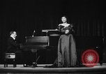 Immagine di Marian Anderson United States USA, 1951, secondo 38 filmato di repertorio 65675050271