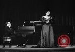 Immagine di Marian Anderson United States USA, 1951, secondo 43 filmato di repertorio 65675050271