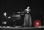 Immagine di Marian Anderson United States USA, 1951, secondo 45 filmato di repertorio 65675050271