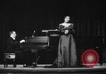 Immagine di Marian Anderson United States USA, 1951, secondo 47 filmato di repertorio 65675050271