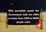 Standbild relocation Centers United States USA, 1942, aus Sekunde 6 historischem Filmmaterial Videoclip 65675050274