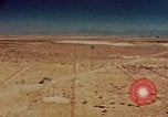 Standbild relocation Centers United States USA, 1942, aus Sekunde 28 historischem Filmmaterial Videoclip 65675050274