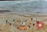Standbild relocation Centers United States USA, 1942, aus Sekunde 36 historischem Filmmaterial Videoclip 65675050274