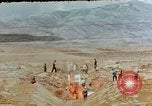 Standbild relocation Centers United States USA, 1942, aus Sekunde 38 historischem Filmmaterial Videoclip 65675050274