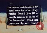 Standbild landwirtschaftlichen Tätigkeiten United States USA, 1942, aus Sekunde 14 historischem Filmmaterial Videoclip 65675050277