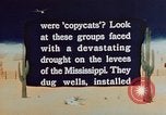 Standbild landwirtschaftlichen Tätigkeiten United States USA, 1942, aus Sekunde 38 historischem Filmmaterial Videoclip 65675050277