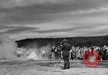 Standbild Jewel Geysir Wyoming United States USA, 1936, aus Sekunde 9 historischem Filmmaterial Videoclip 65675050285