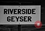 Standbild Riverside Geyser Wyoming United States USA, 1936, aus Sekunde 4 historischem Filmmaterial Videoclip 65675050286