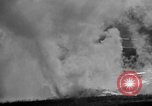 Standbild Riverside Geyser Wyoming United States USA, 1936, aus Sekunde 16 historischem Filmmaterial Videoclip 65675050286