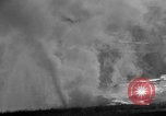 Standbild Riverside Geyser Wyoming United States USA, 1936, aus Sekunde 18 historischem Filmmaterial Videoclip 65675050286