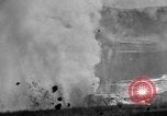 Standbild Riverside Geyser Wyoming United States USA, 1936, aus Sekunde 20 historischem Filmmaterial Videoclip 65675050286