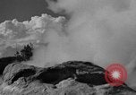 Standbild Grotto Geysir Wyoming United States USA, 1936, aus Sekunde 33 historischem Filmmaterial Videoclip 65675050287