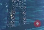 Standbild Brücken United States USA, 1958, aus Sekunde 4 historischem Filmmaterial Videoclip 65675050313