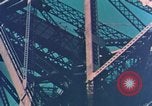 Standbild Brücken United States USA, 1958, aus Sekunde 48 historischem Filmmaterial Videoclip 65675050313