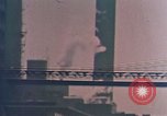 Standbild Brücken United States USA, 1958, aus Sekunde 55 historischem Filmmaterial Videoclip 65675050313