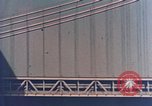 Standbild Brücken United States USA, 1958, aus Sekunde 62 historischem Filmmaterial Videoclip 65675050313