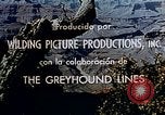 Standbild Tourist Bus United States USA, 1942, aus Sekunde 16 historischem Filmmaterial Videoclip 65675050314