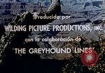 Standbild Tourist Bus United States USA, 1942, aus Sekunde 18 historischem Filmmaterial Videoclip 65675050314