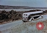 Standbild Tourist Bus United States USA, 1942, aus Sekunde 59 historischem Filmmaterial Videoclip 65675050314