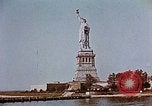 Standbild berühmte Sehenswürdigkeiten New York City USA, 1942, aus Sekunde 28 historischem Filmmaterial Videoclip 65675050316