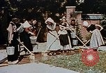 Standbild Holländische Holzschuhe hergestellt Holland Michigan USA, 1942, aus Sekunde 18 historischem Filmmaterial Videoclip 65675050329