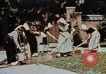Standbild Holländische Holzschuhe hergestellt Holland Michigan USA, 1942, aus Sekunde 22 historischem Filmmaterial Videoclip 65675050329